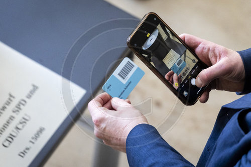 Sondersitzung im Deutschen Bundestag