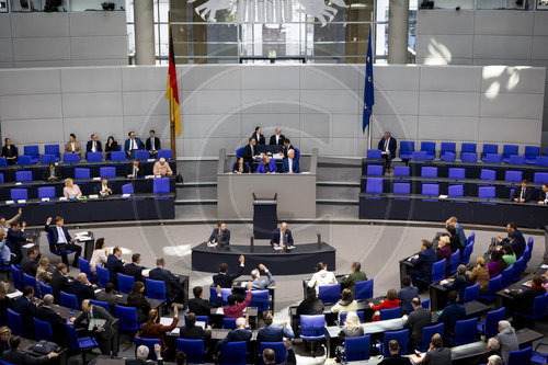 Sondersitzung im Deutschen Bundestag