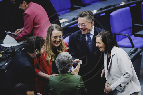 Sondersitzung im Deutschen Bundestag