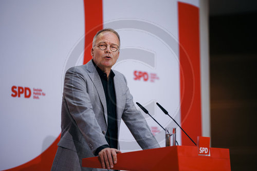 Matthias Miersch informiert ueber den Ausgang des SPD-Mitgliedervotums