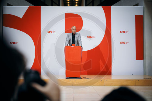 Matthias Miersch informiert ueber den Ausgang des SPD-Mitgliedervotums