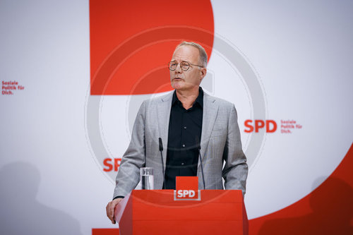 Matthias Miersch informiert ueber den Ausgang des SPD-Mitgliedervotums