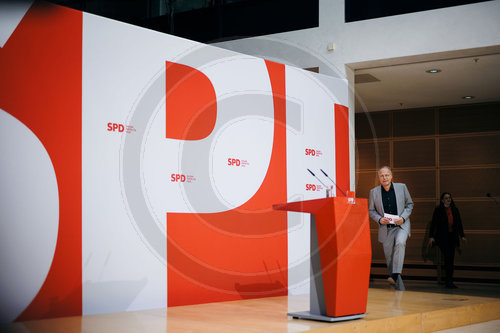 Matthias Miersch informiert ueber den Ausgang des SPD-Mitgliedervotums