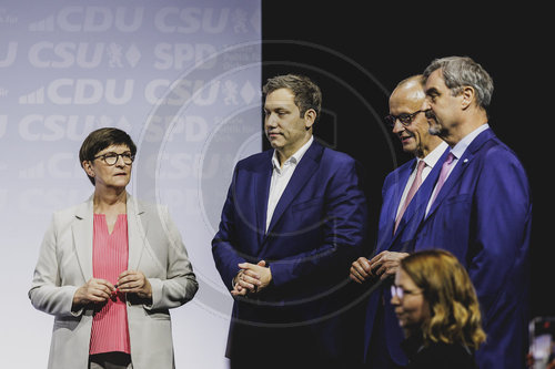 Unterzeichnung des Koalitionsvertrages