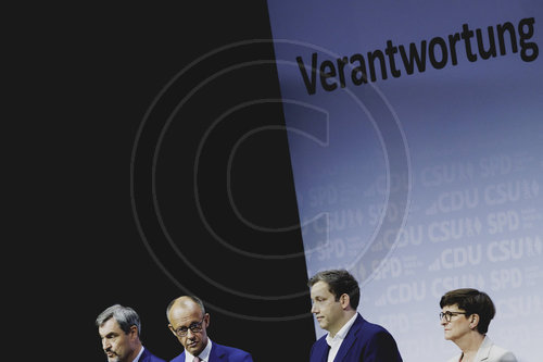 Unterzeichnung des Koalitionsvertrages