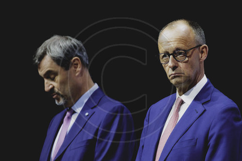 Unterzeichnung des Koalitionsvertrages