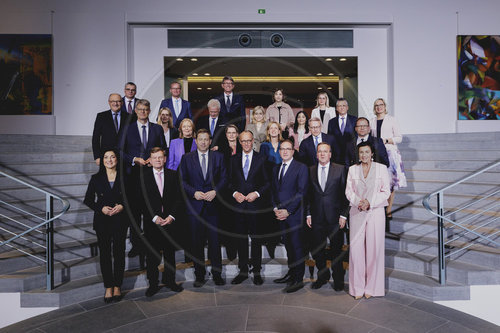 Konstituierende Sitzung des Kabinetts