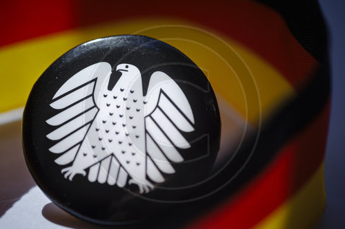Schwarz Rot Gold mit Bundesadler
