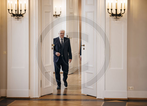 Ernennung des Bundeskanzlers im Schloss Bellevue