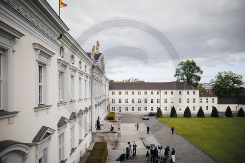 Ernennung des Bundeskanzlers im Schloss Bellevue