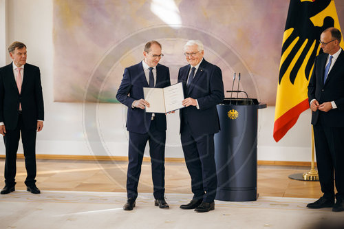 Ernennung der Bundesregierung durch den Bundespraesidenten