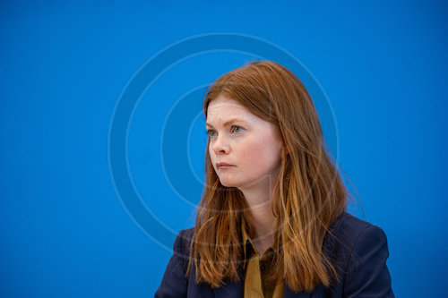 Regierungspressekonferenz mit Anna-Lena Beckfeld