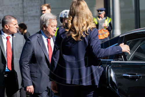 Antonio Guterres verlaesst Peace-Keeping-Konferenz