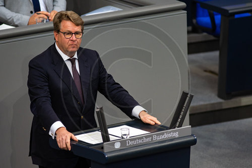 Carsten Mueller haelt Rede im Bundestag