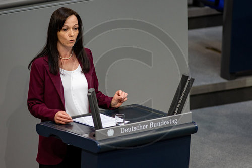Christan Willnat haelt Rede im Bundestag