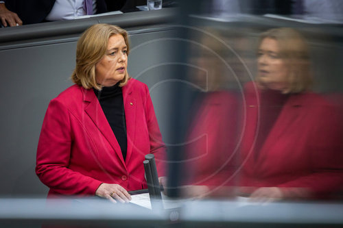 Arbeitsministerin Bas im Bundestag
