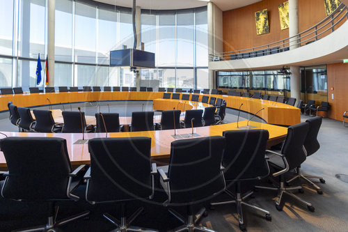 Bundestag, Sitzungssaal 4 900
