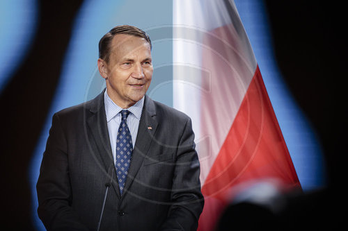 Rados‚âà√áaw Sikorski