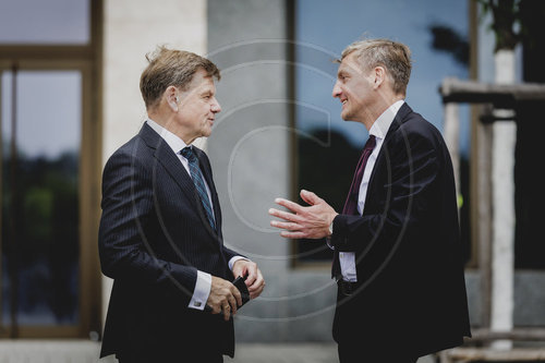 Aussenminister Wadephul empfaengt Gideon Sa‚Äö√Ñ√¥ar
