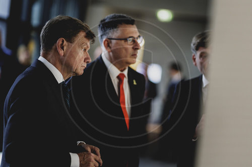 Aussenminister Wadephul empfaengt Gideon Sa‚Äö√Ñ√¥ar