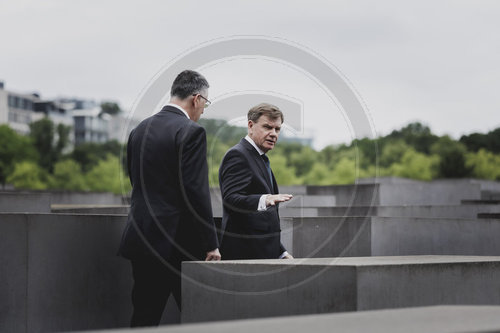 Aussenminister Wadephul empfaengt Gideon Sa‚Äö√Ñ√¥ar
