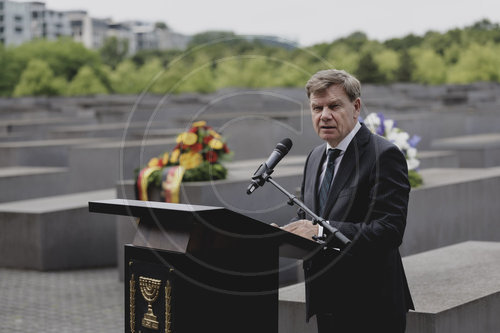 Aussenminister Wadephul empfaengt Gideon Sa‚Äö√Ñ√¥ar
