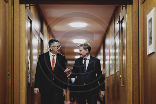 Aussenminister Wadephul empfaengt Gideon Sa‚Äö√Ñ√¥ar
