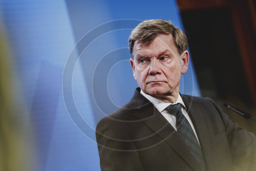 Aussenminister Wadephul empfaengt Gideon Sa‚Äö√Ñ√¥ar