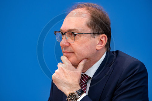 Portrait Alexander Dobrindt