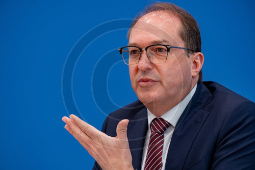 Portrait Alexander Dobrindt