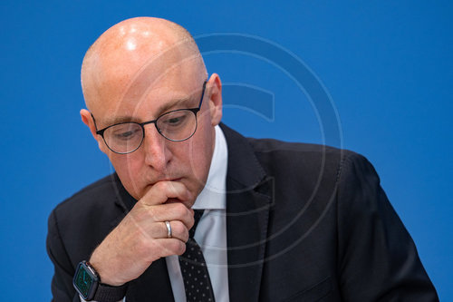Sinan Selen bei Verfassungsschutzbericht Vorstellung