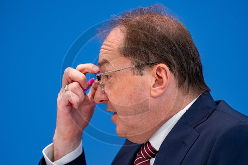 Portrait Alexander Dobrindt