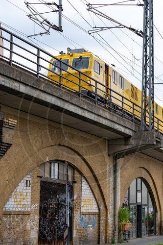 Netz Instandthaltungszug auf Berliner Stadtbahn