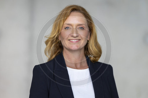 Caren Lay