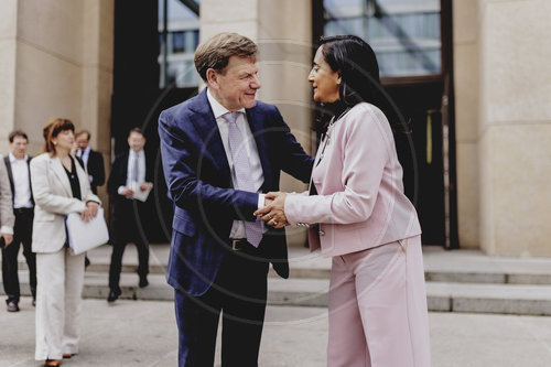 Aussenminister Wadephul trifft kanadische Kollegin Anand