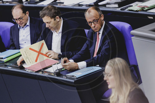 Generaldebatte zum Haushalt 2025 im Deutschen Bundestag