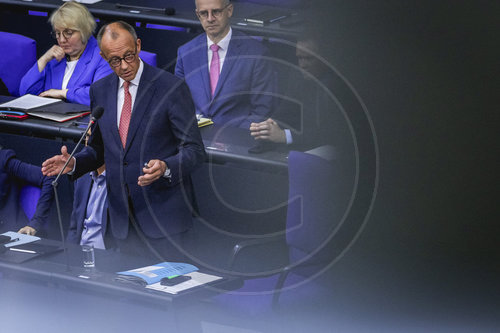Bundeskanzler Merz bei Regierungsbefragung