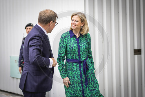 Aussenminister Wadephul trifft oesterreichische Aussenministerin