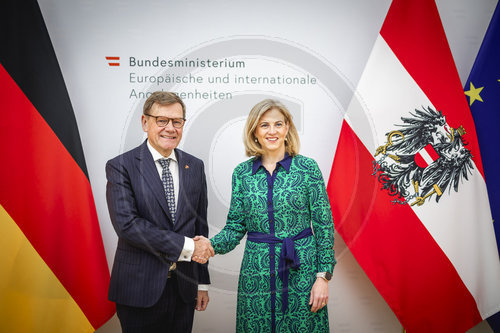 Aussenminister Wadephul trifft oesterreichische Aussenministerin