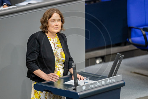 Eerste Rede Rednerbilder Dr. Andrea Luebcke