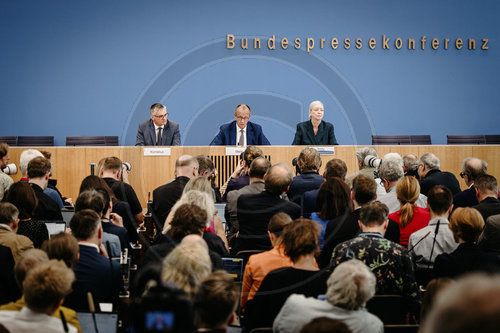 Bundespressekonferenz mit Bundeskanzler