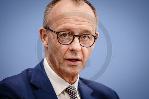 Bundespressekonferenz mit Bundeskanzler