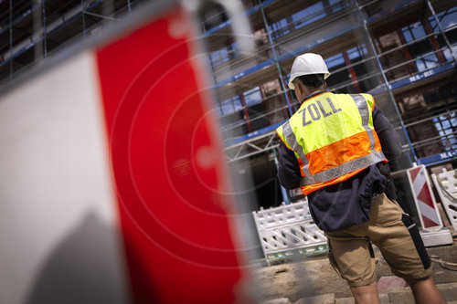 Zoll ueberprueft Schwarzarbeit
