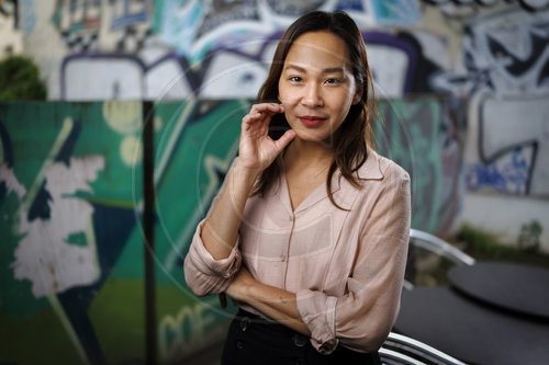 Ta-Som Helena Yun