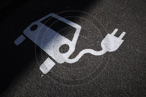 Elektromobilitaet