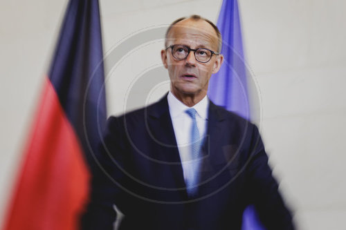 Bundeskanzler Merz trifft kanadischen Premierminister