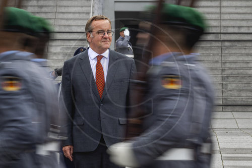 Verteidigungsminister Pistorius empaengt spanische Amtskollegin Robles