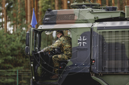 Convoy Support Center