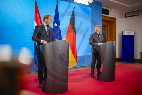 Aussenminister Wadephul trifft niederlaendischen Amtskollegen