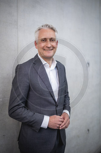 Hansjoerg Durz